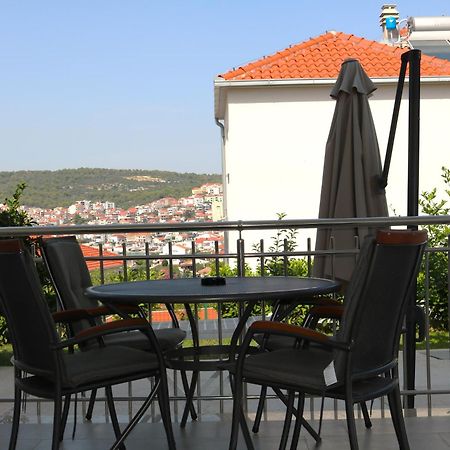 Andrea Apartments Trogir Exterior photo