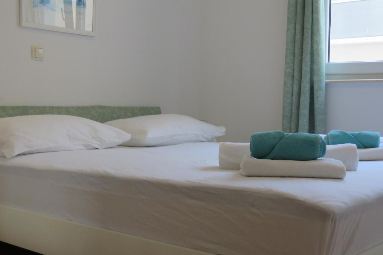 Andrea Apartments Trogir Exterior photo