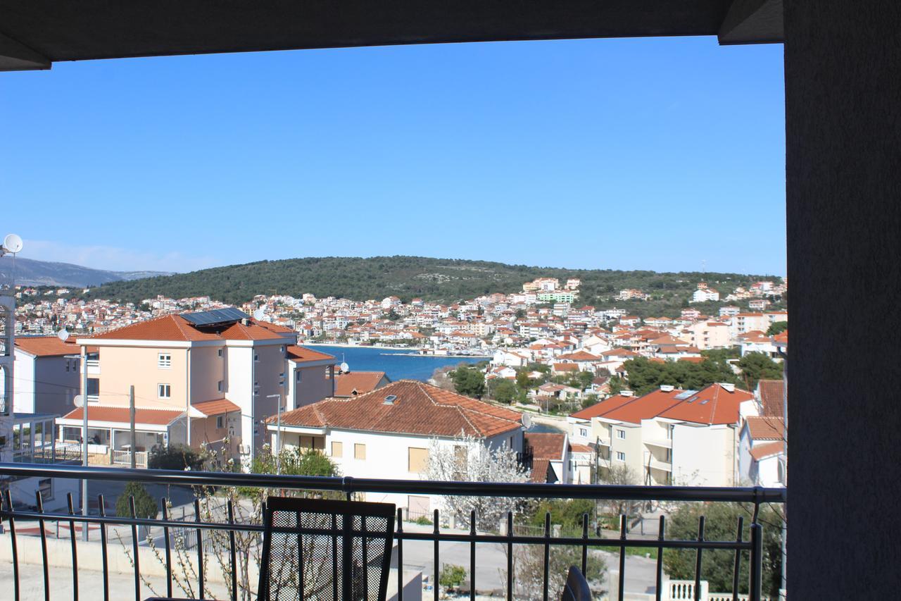 Andrea Apartments Trogir Exterior photo