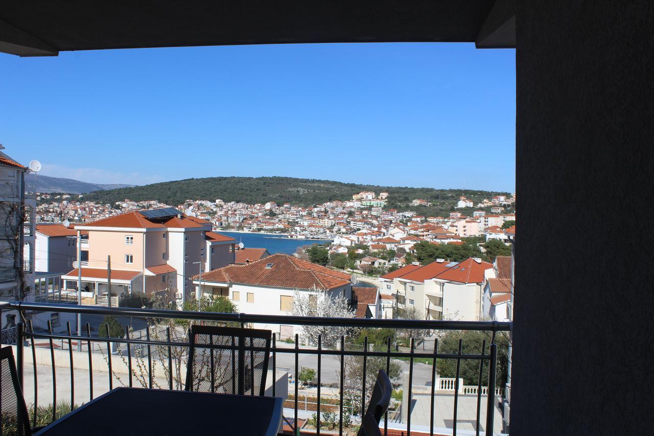 Andrea Apartments Trogir Exterior photo